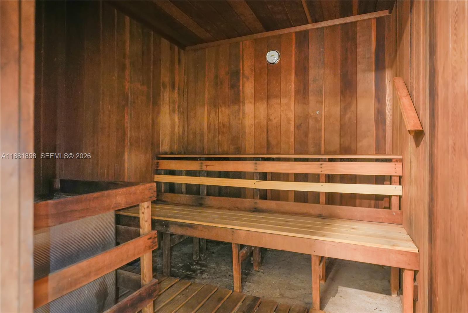 REEF EAST CONDO - Residential