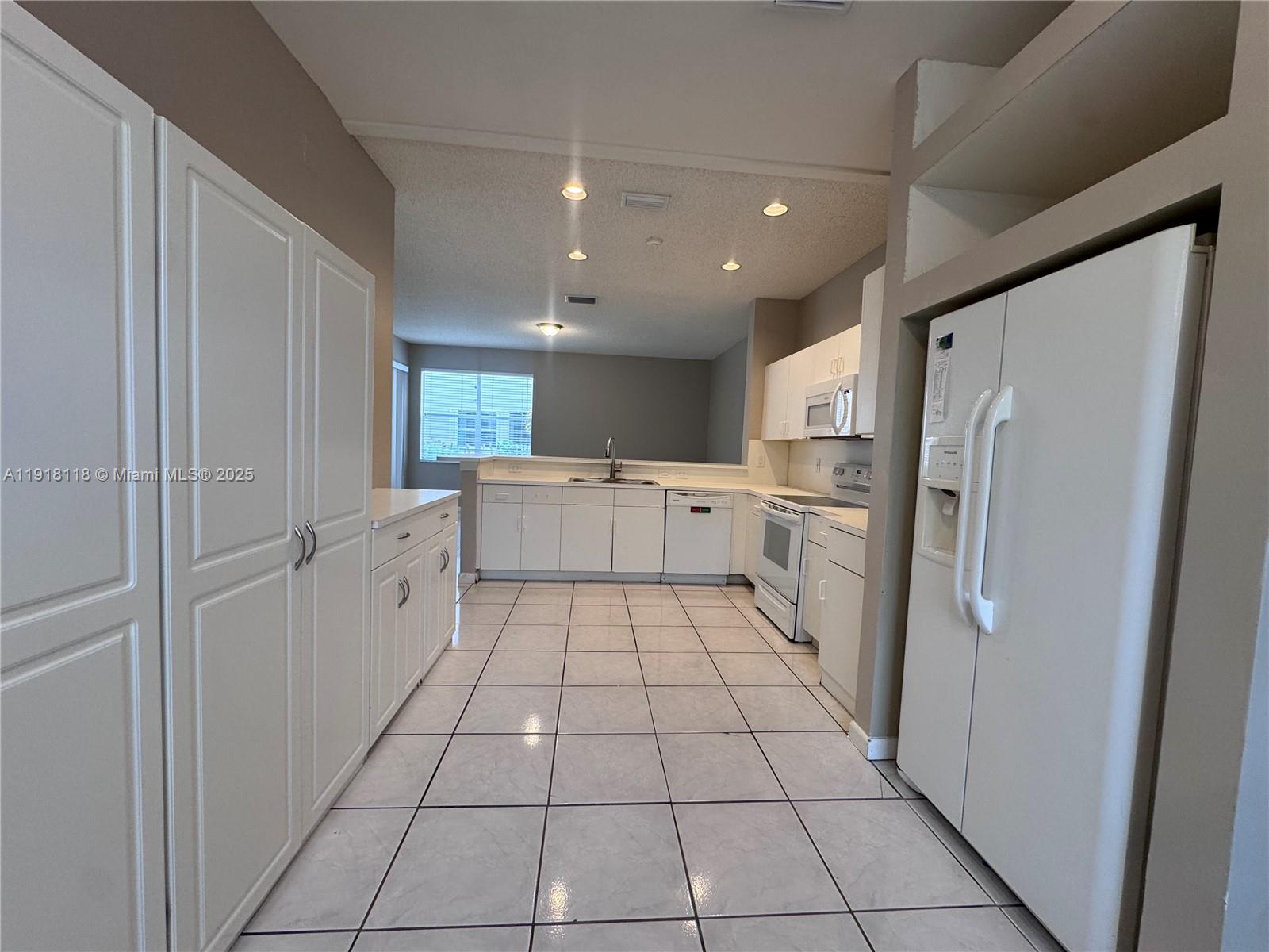 SECTOR 4 NORTH - Residential