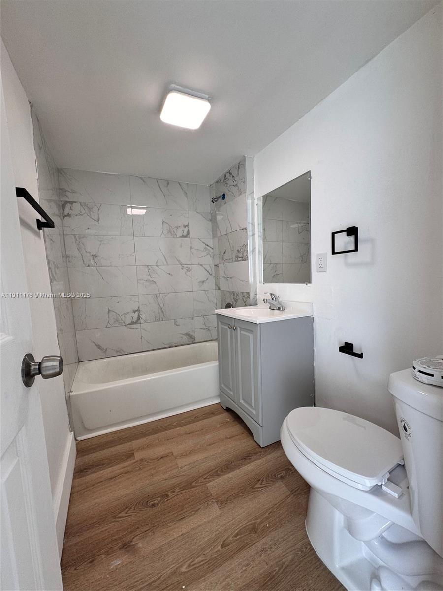 STEPHEN MANOR - Residential