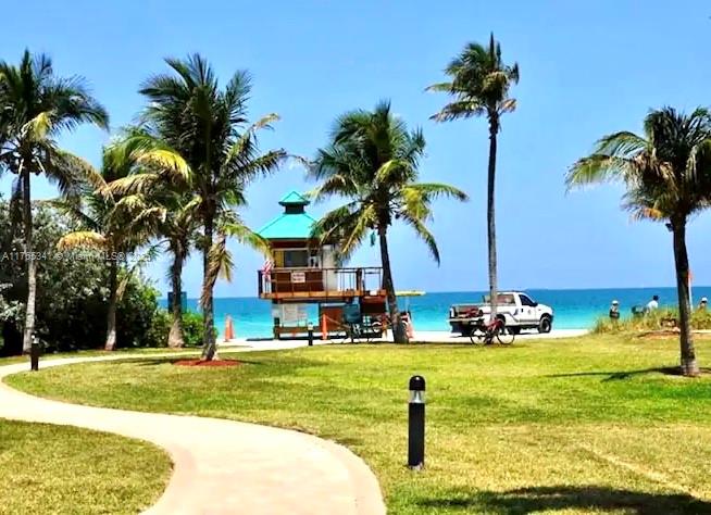 OCEANVIEW BUILDING A COND - Residential