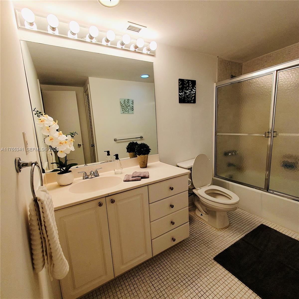 OCEANVIEW BUILDING A COND - Residential
