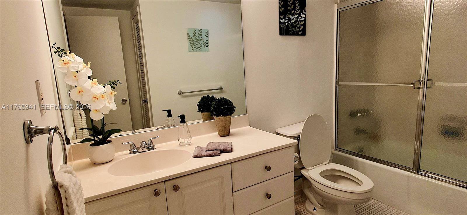 OCEANVIEW BUILDING A COND - Residential