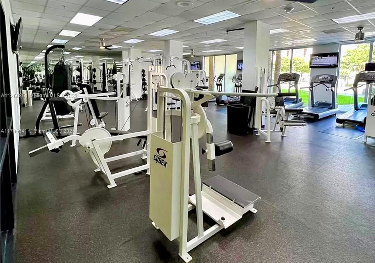 OCEANVIEW BUILDING A COND - Residential