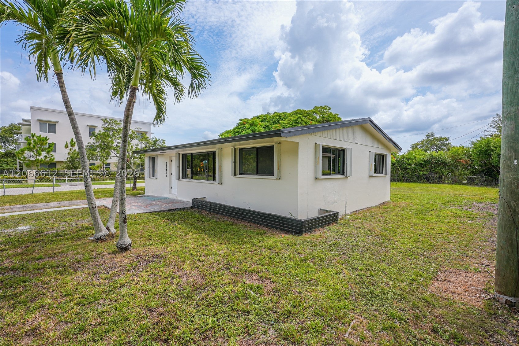 21421 SW 110th Ave - Image 1