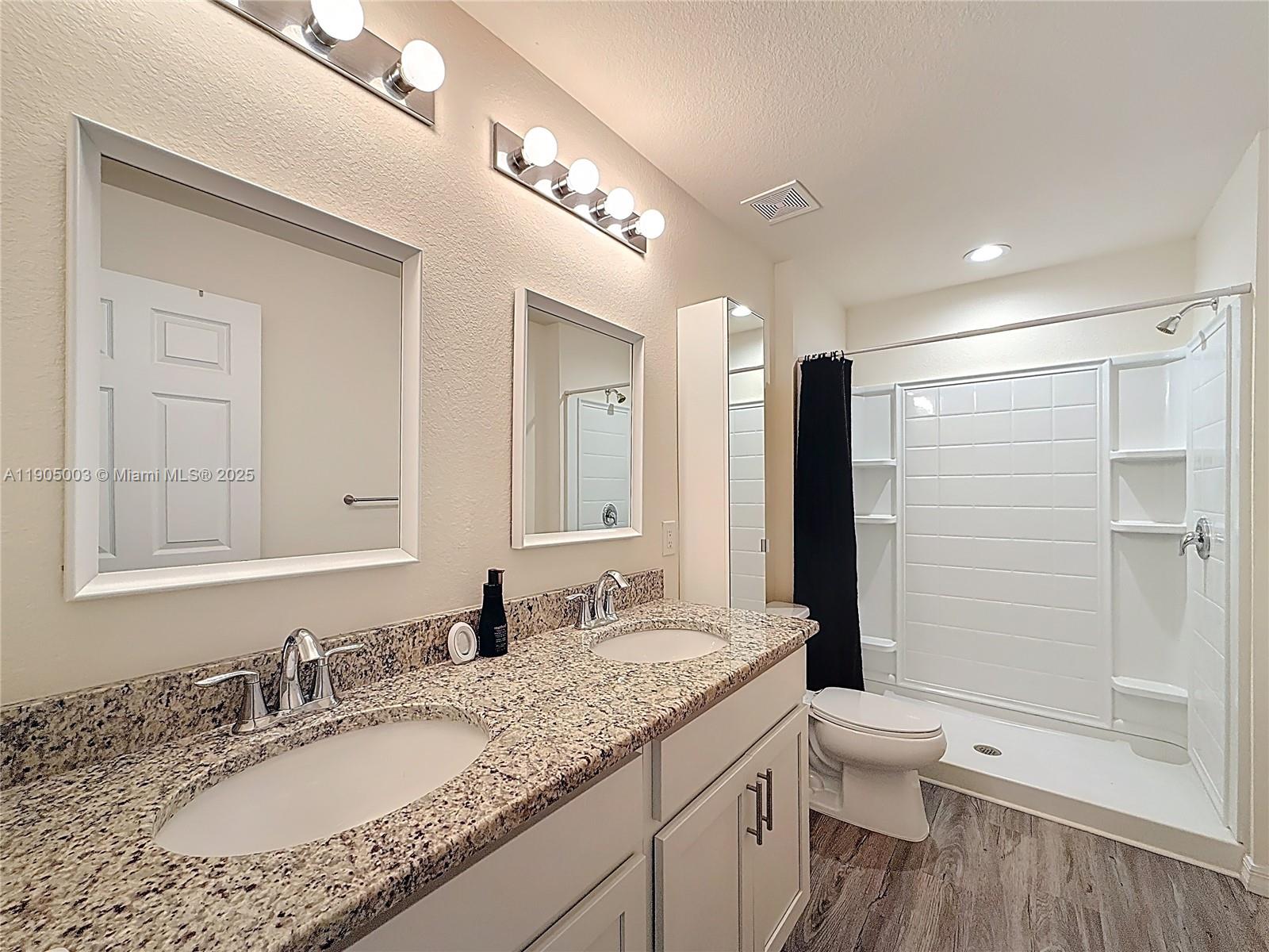 Port LaBelle - Residential