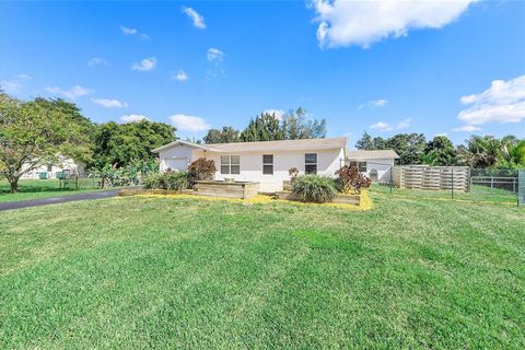 5200 SW 199th avenue Southwest Ranches FL 33332