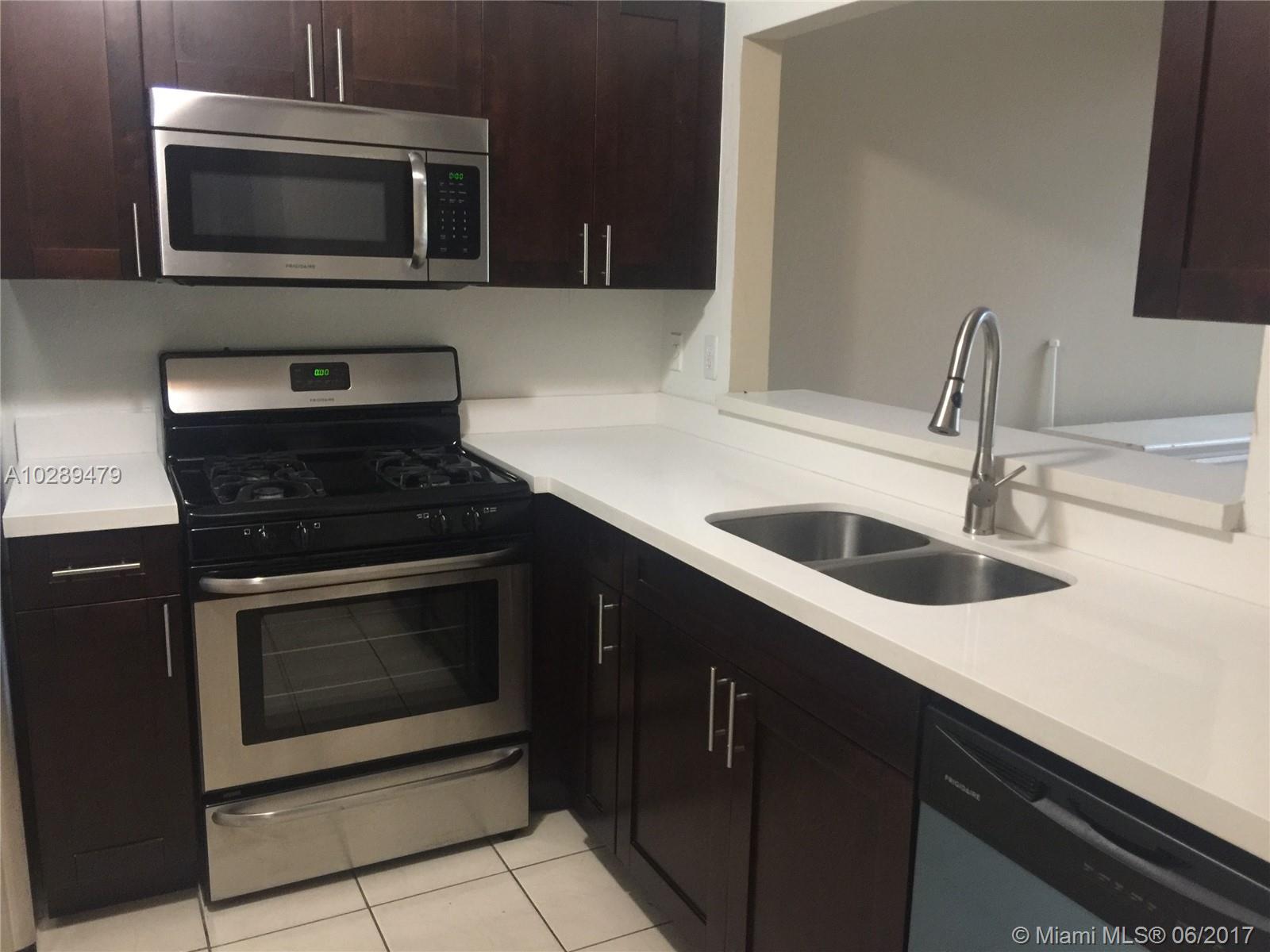 Venetian Gardens At Count - Residential Lease