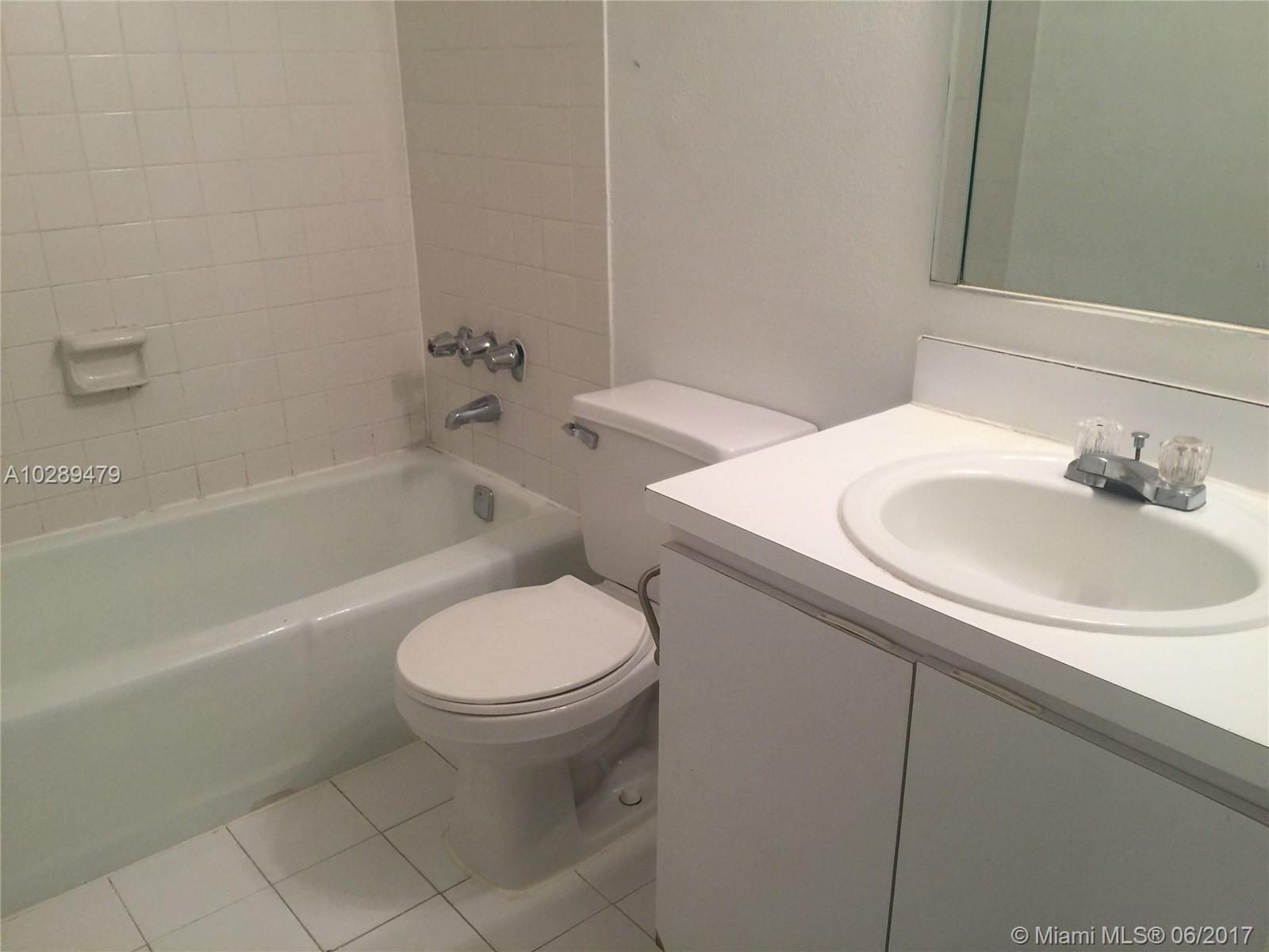 Venetian Gardens At Count - Residential Lease