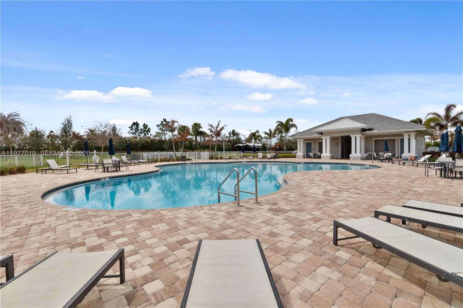 PULTE AT TRADITION - Residential