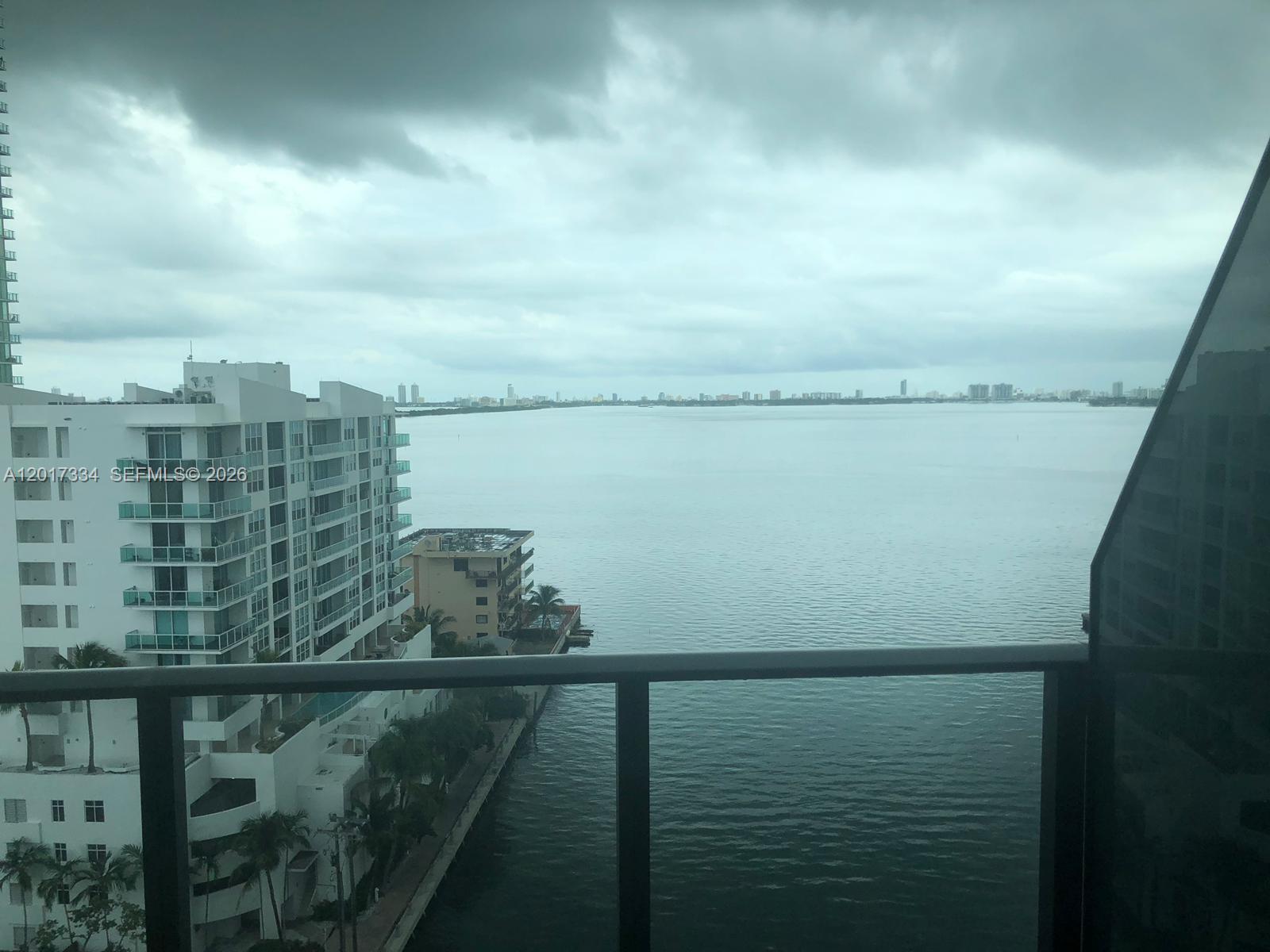 ICON BAY - Residential
