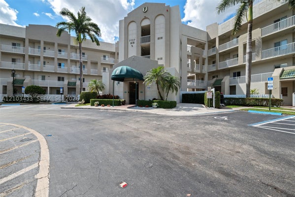 7727 SOUTHAMPTON TER APT 409, TAMARAC, FL 33321 - Image 26f992f74426d9dea4033dca27ca07f4/497140071