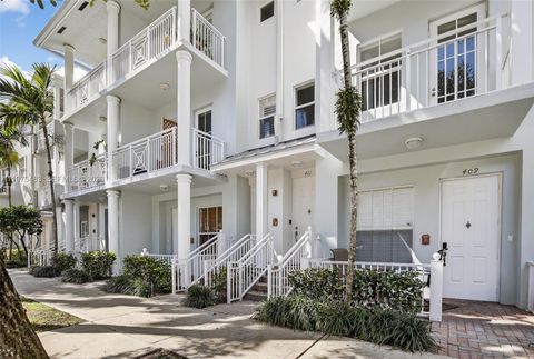 Photo of 411 SW 13th Ter, Fort Lauderdale, FL 33312 (MLS # A11975483)