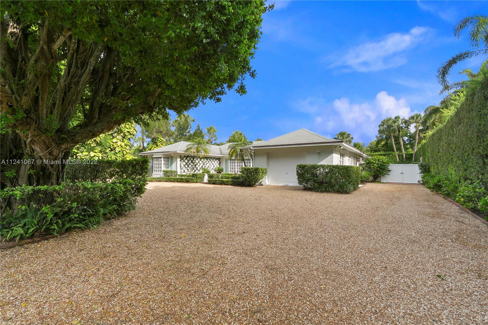 ISLAND BEACH THE REVISED - Residential