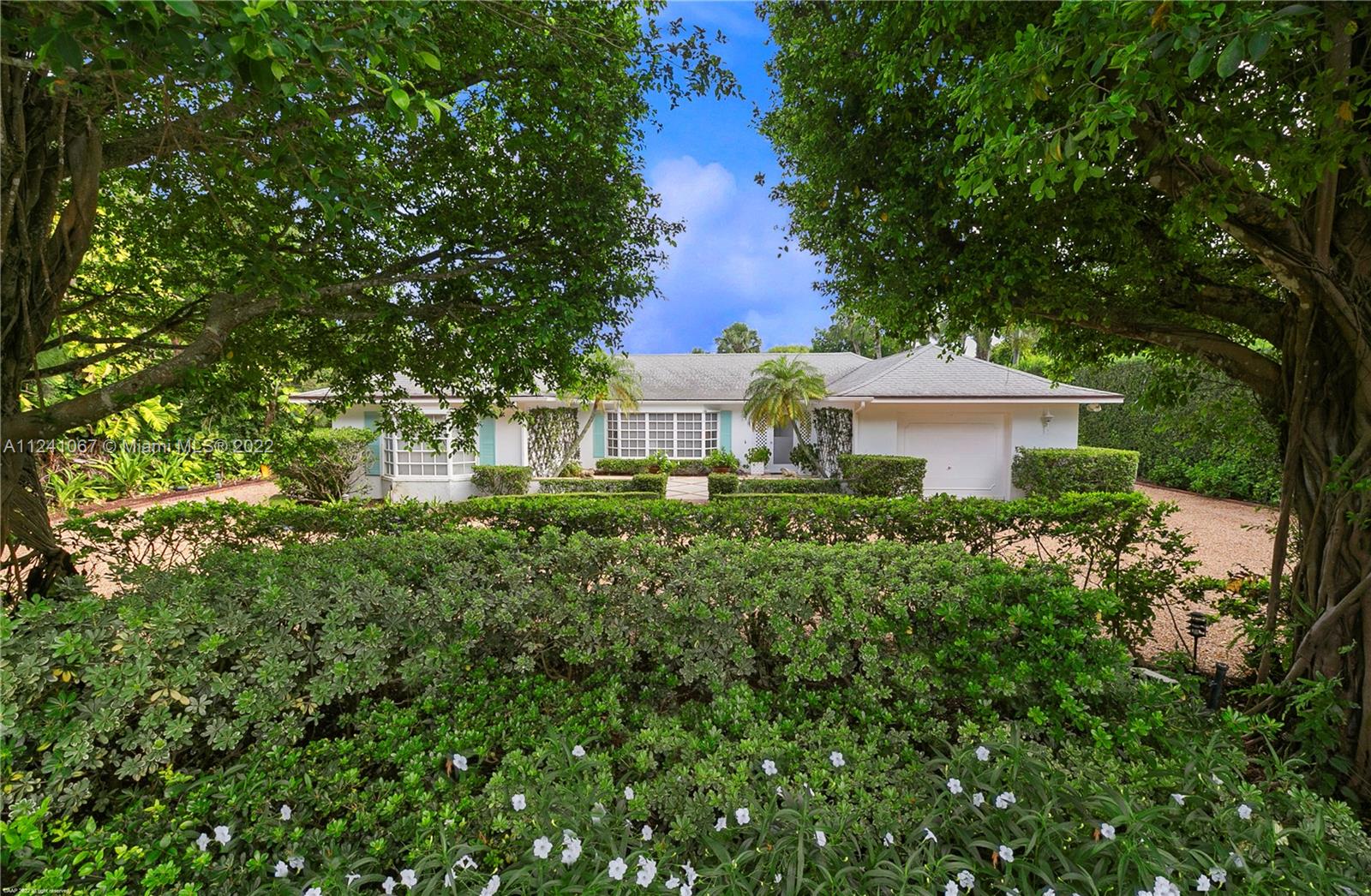 ISLAND BEACH THE REVISED - Residential