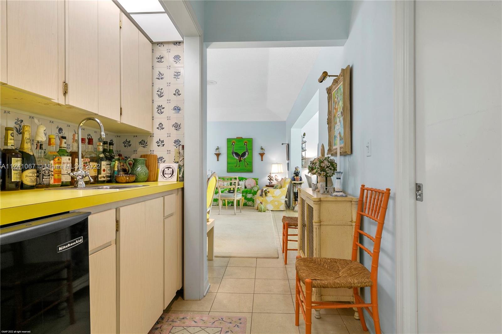 ISLAND BEACH THE REVISED - Residential