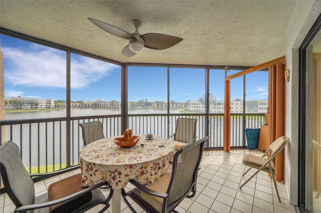 Photo of 7250 Fairfax Dr #302, Tamarac, FL 33321 (MLS # A12044672)