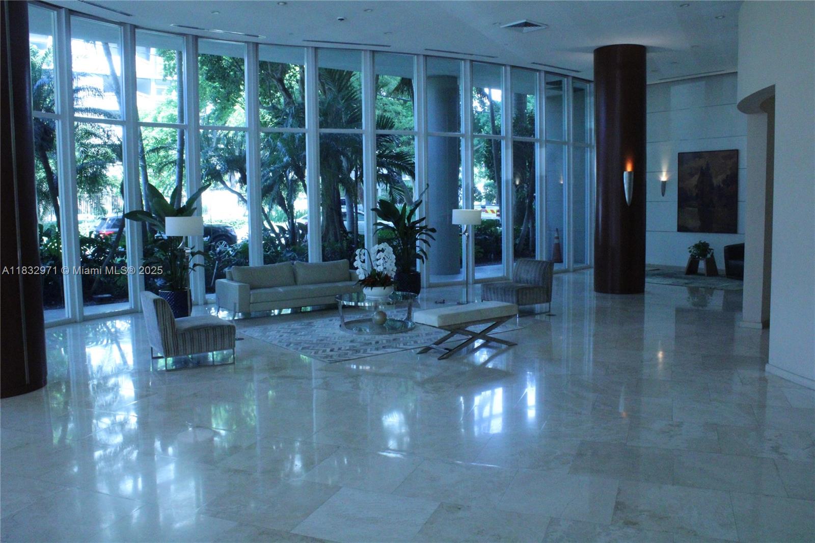 2475 Brickell Ave 1401