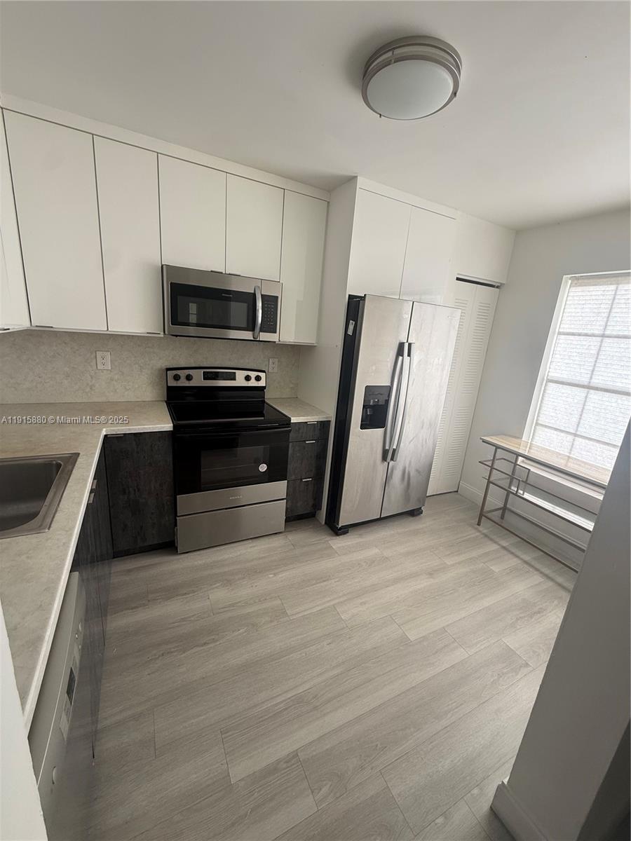 ELAN AT CALUSA CONDO II - Residential Lease