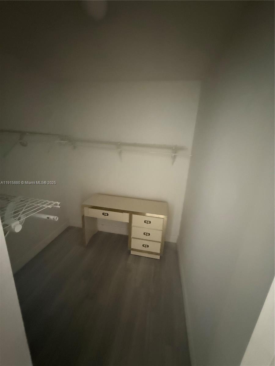 ELAN AT CALUSA CONDO II - Residential Lease