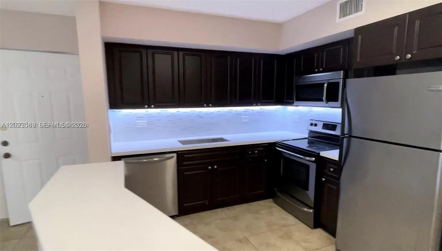 LAKEWOOD AT EMERALD HILLS - Residential