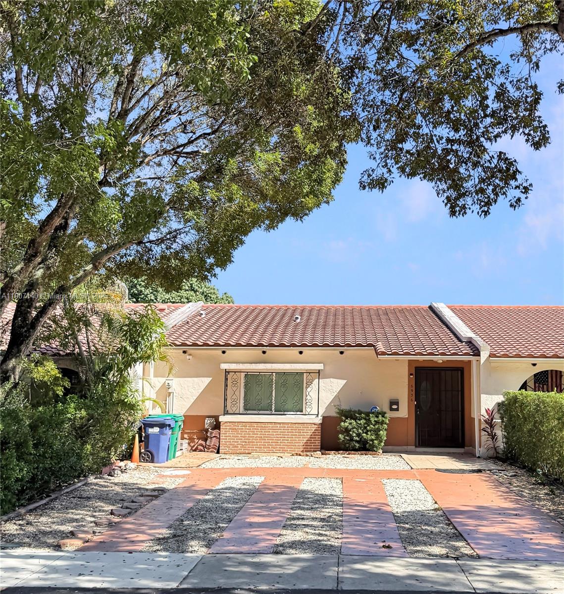 MIAMI LAKES LAKE MARTHA S - Residential Lease