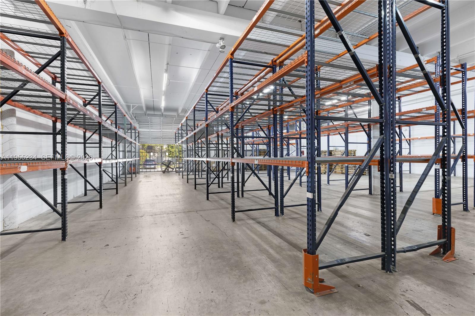 7370 NW 56th St 7370