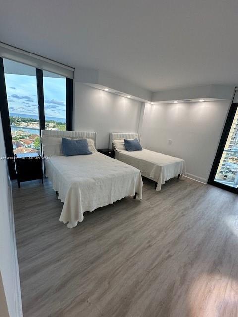 MARINA TOWER CONDO - Residential