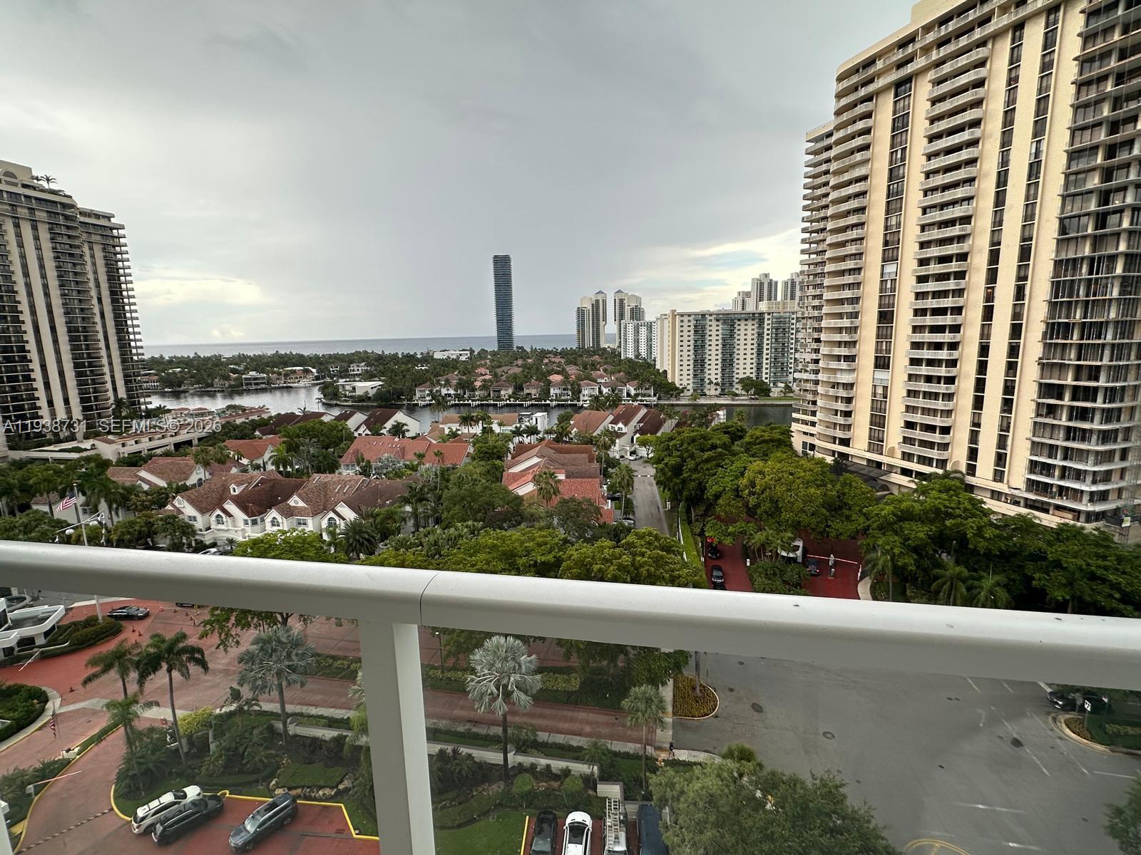 MARINA TOWER CONDO - Residential