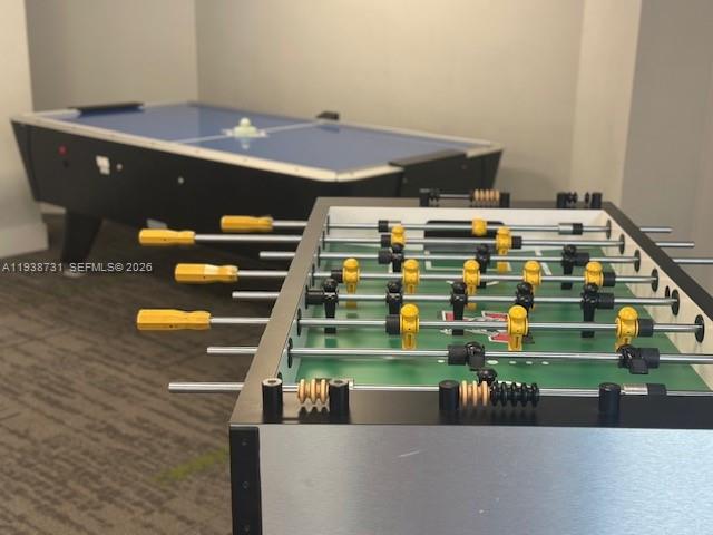 MARINA TOWER CONDO - Residential