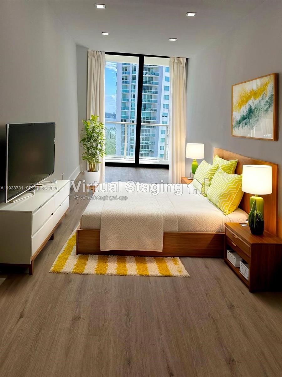 MARINA TOWER CONDO - Residential