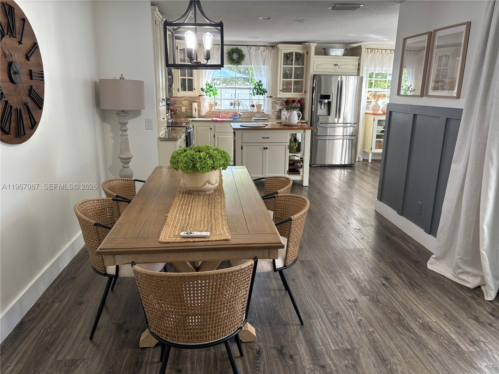 COUNTRY WALK SEC 2 - Residential