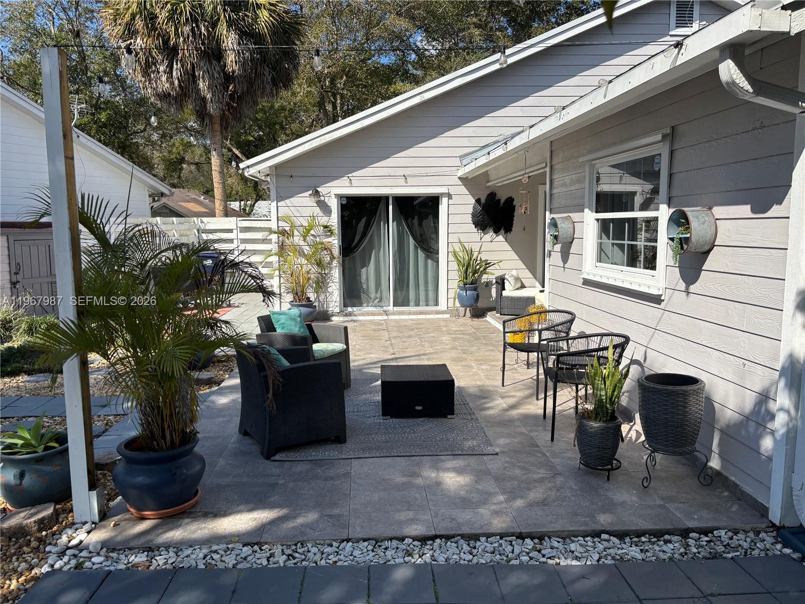 COUNTRY WALK SEC 2 - Residential