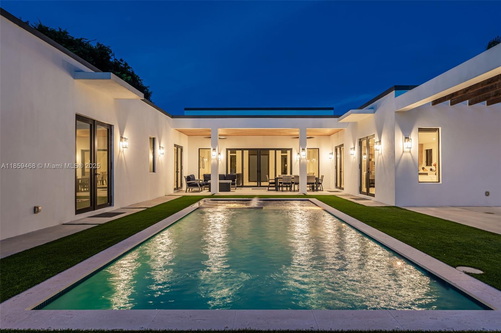 CAROLE HELMS MANOR - Residential