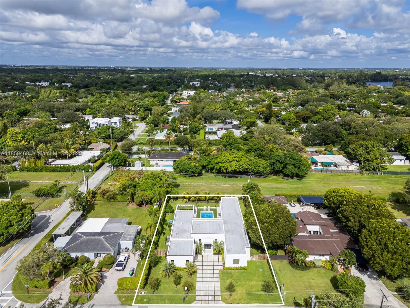 CAROLE HELMS MANOR - Residential