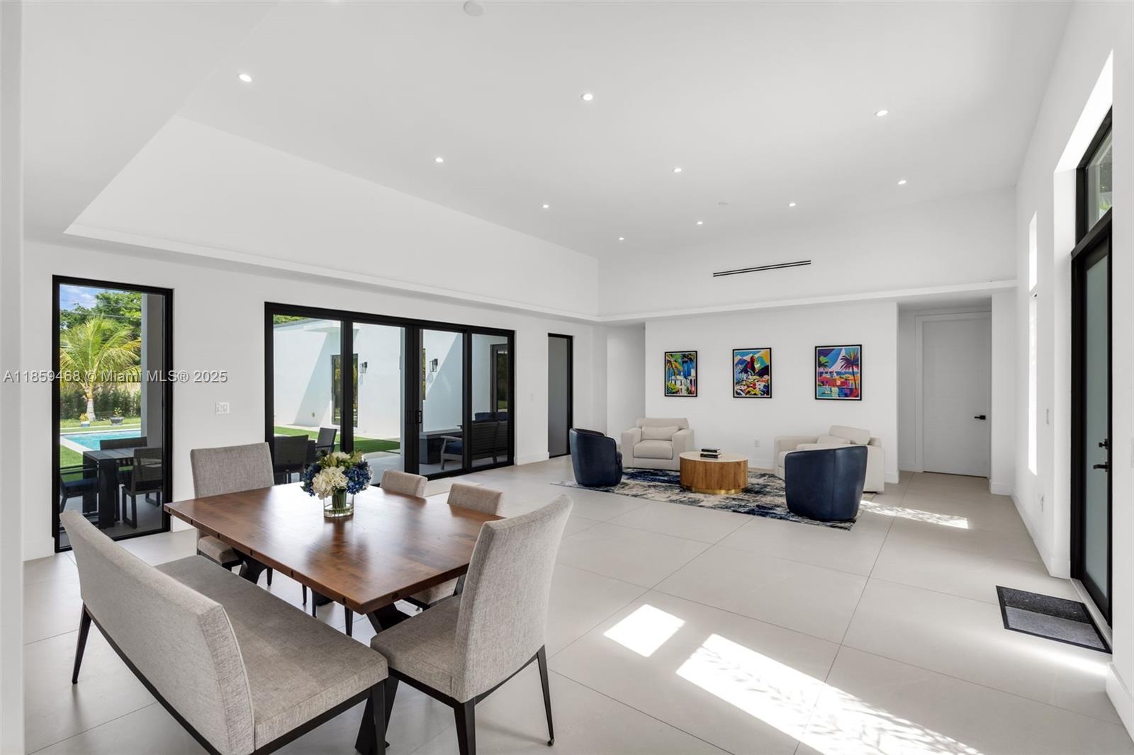 CAROLE HELMS MANOR - Residential