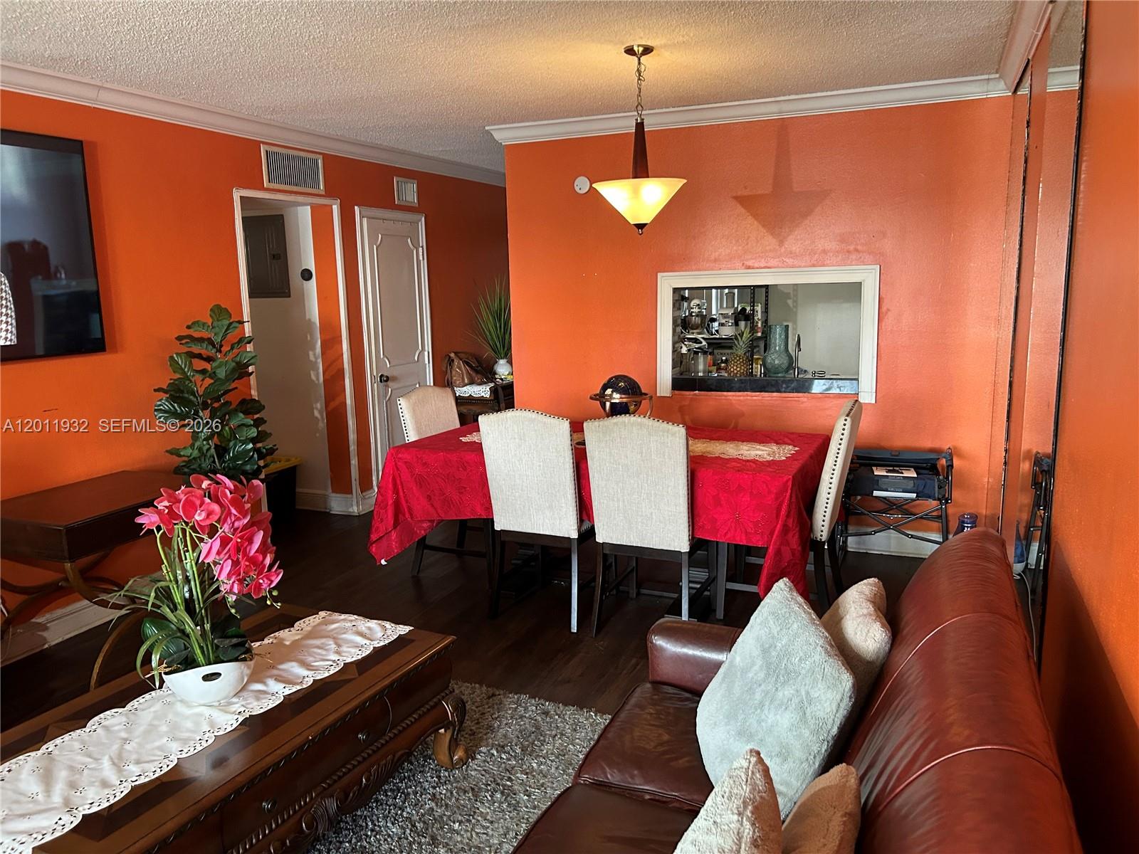 SHORE HOUSE CONDO - Residential