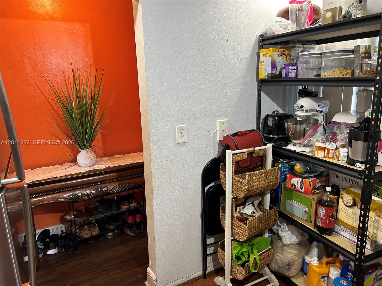SHORE HOUSE CONDO - Residential