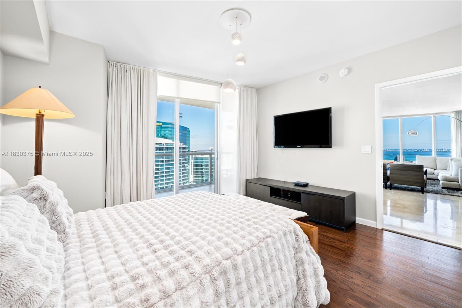 465 Brickell Ave 5302