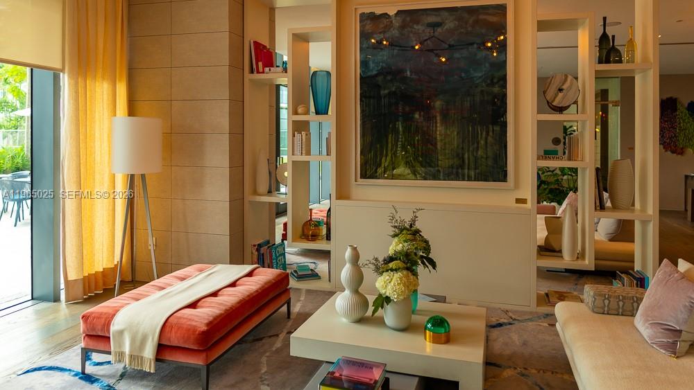 PARAISO BAY CONDO - Residential