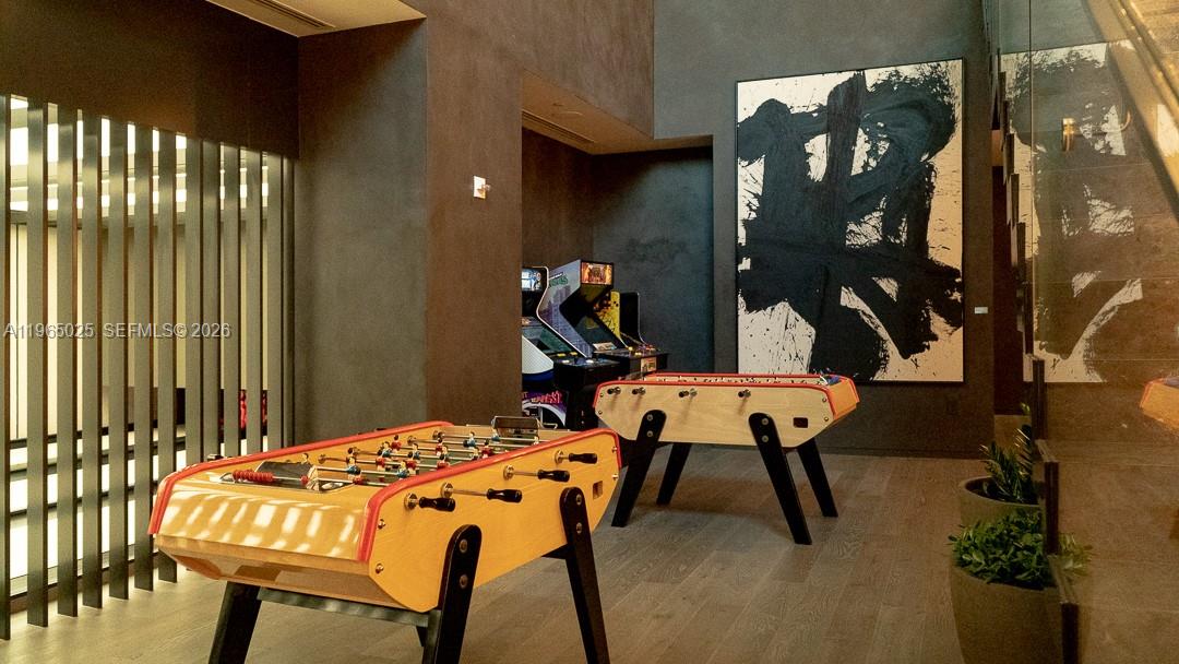 PARAISO BAY CONDO - Residential