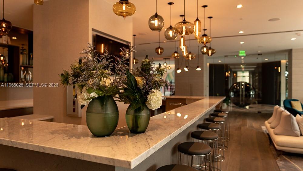 PARAISO BAY CONDO - Residential