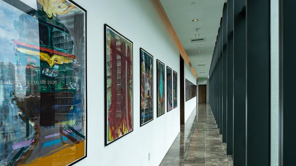 PARAISO BAY CONDO - Residential