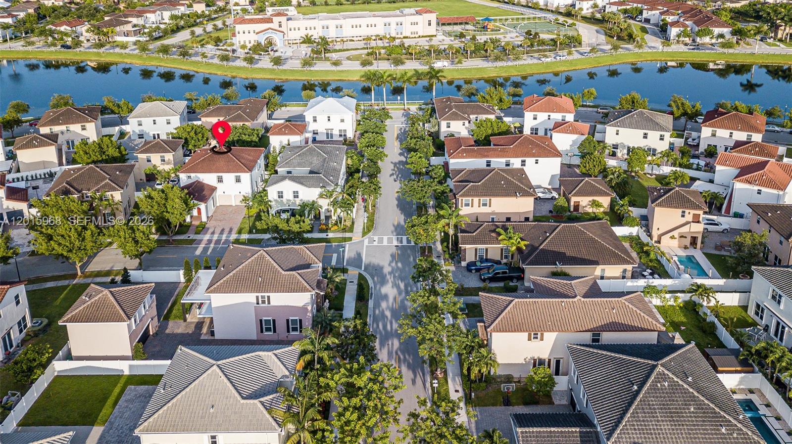 KENDALL COMMONS RESIDENTI - Residential