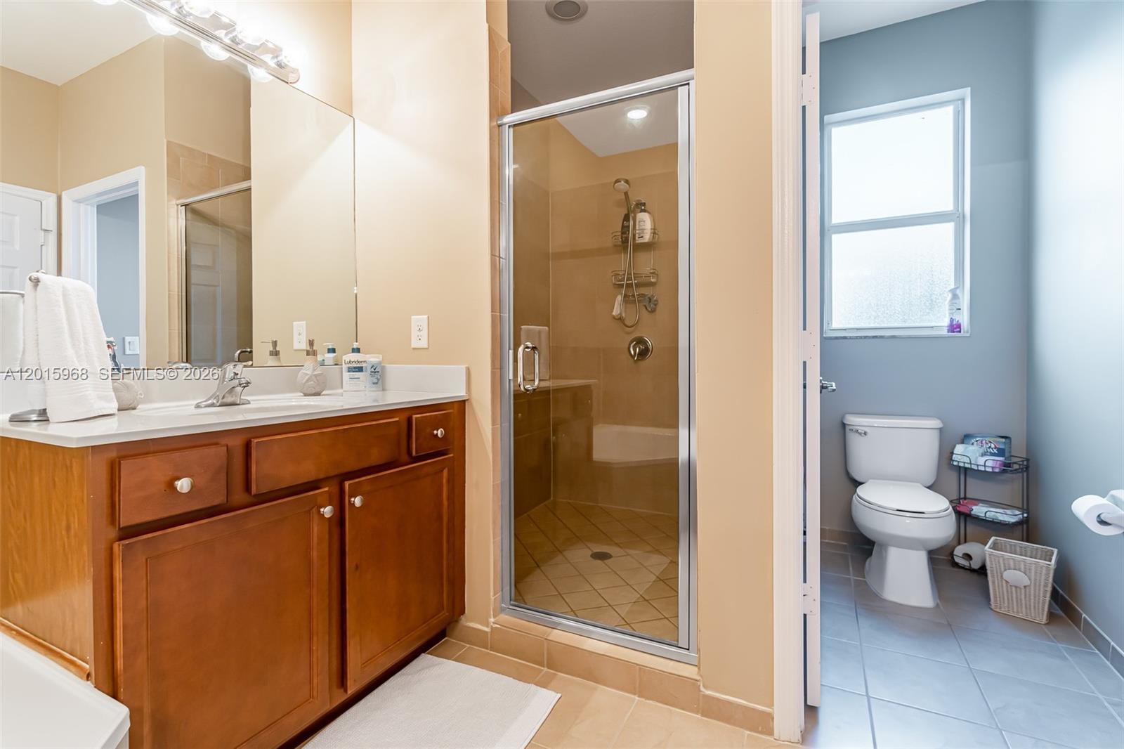 KENDALL COMMONS RESIDENTI - Residential