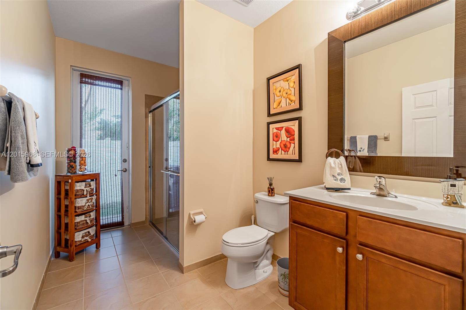 KENDALL COMMONS RESIDENTI - Residential