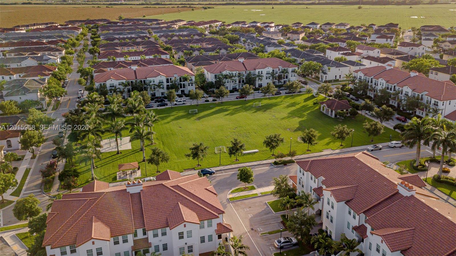 KENDALL COMMONS RESIDENTI - Residential