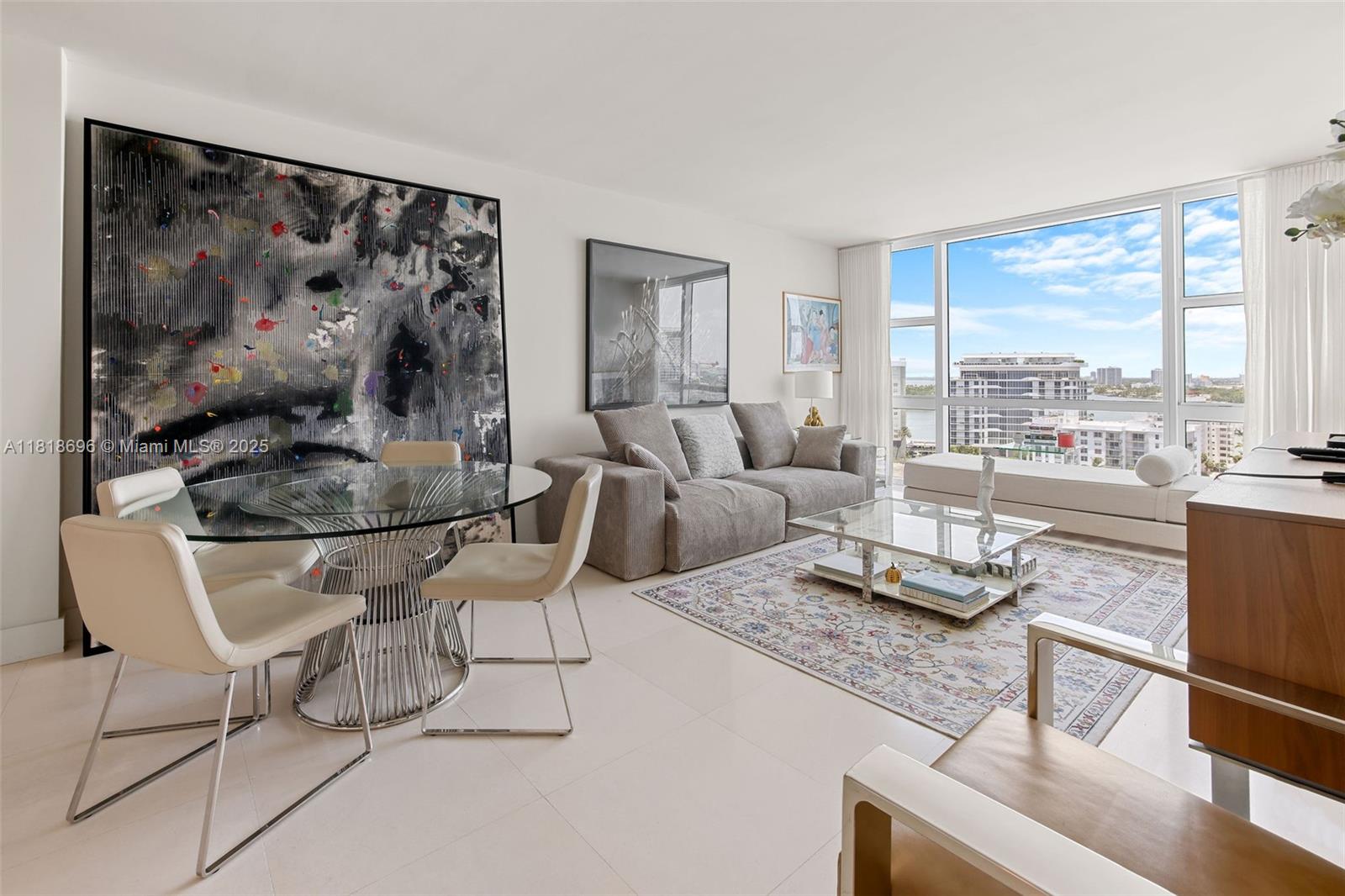 CENTRAL CARILLON BEACH - Residential