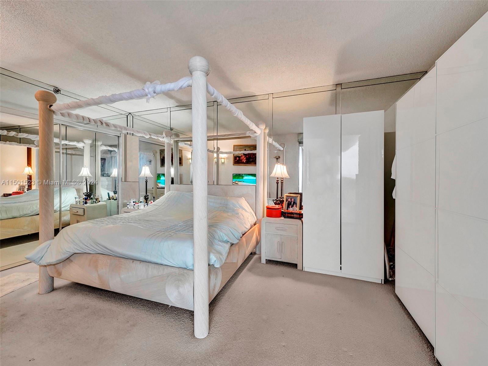 TURNBERRY TOWERS CONDO - Residential