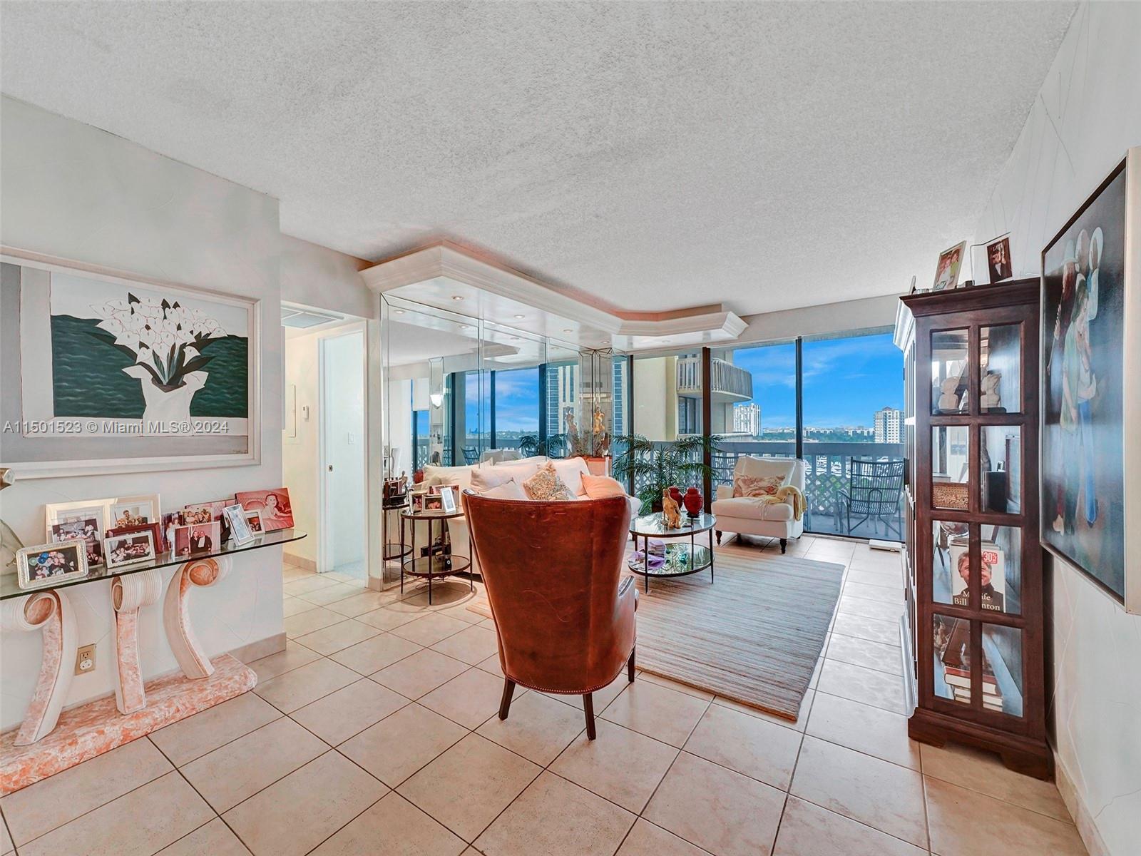 TURNBERRY TOWERS CONDO - Residential