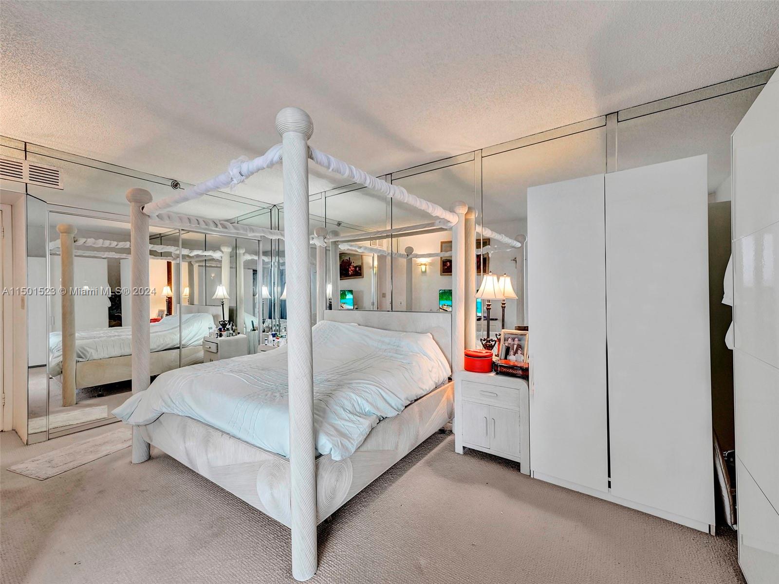TURNBERRY TOWERS CONDO - Residential